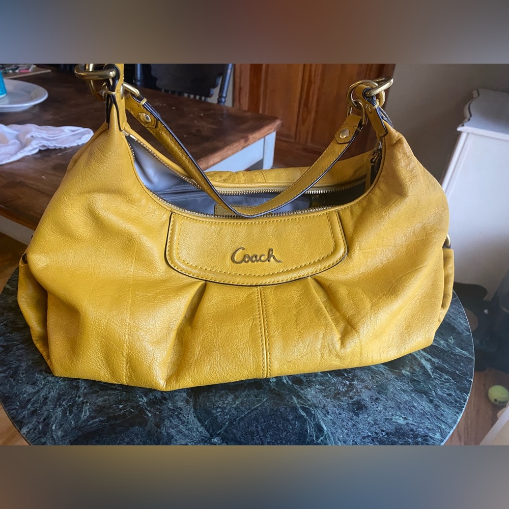 Mustard Coach Hobo Bag - great condition!